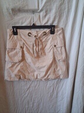 Romeo and juliet Tan cotton  with adjustable waistband and pockets. Size: S